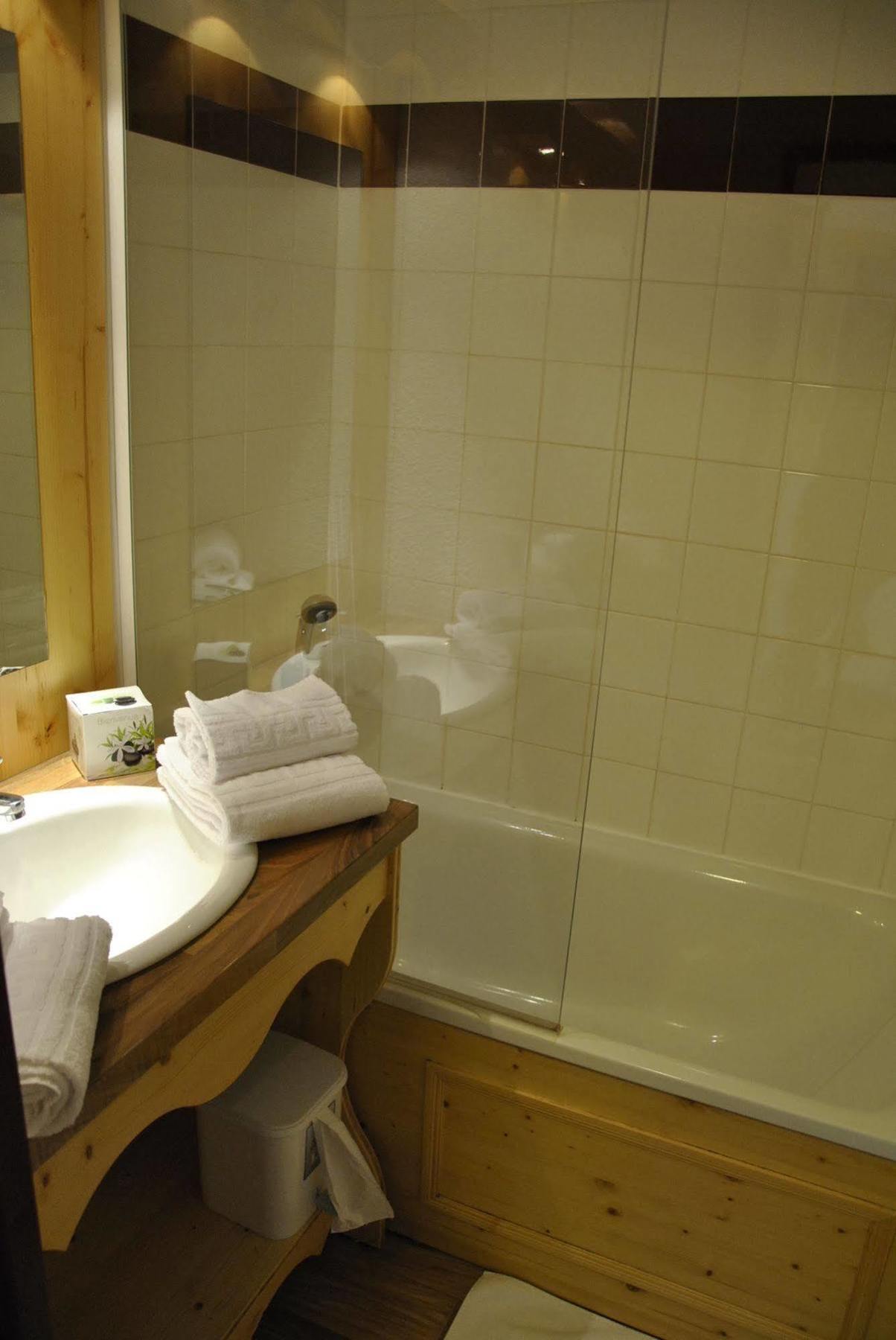 La Berangere Aparthotel Шамрус Екстериор снимка