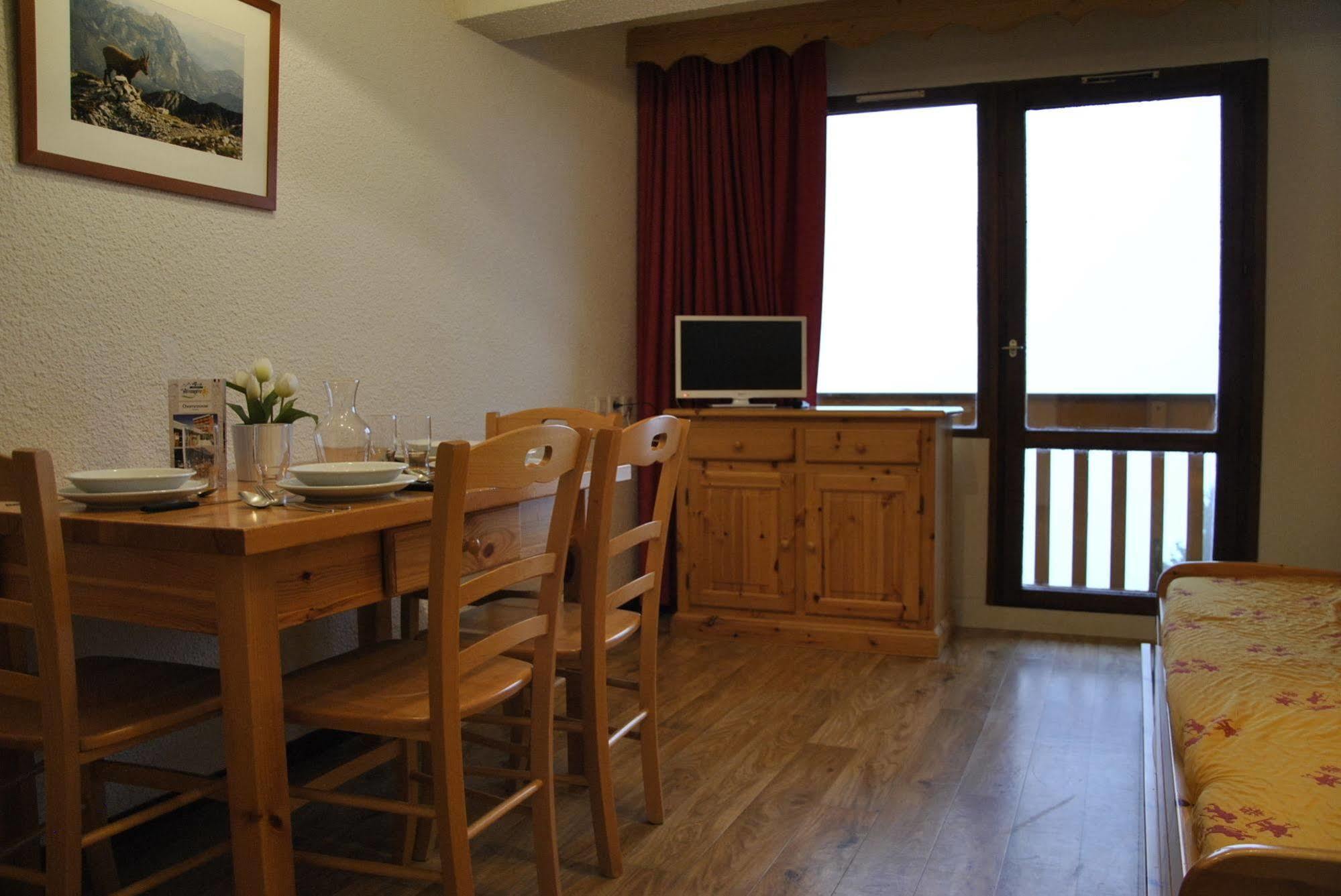 La Berangere Aparthotel Шамрус Екстериор снимка