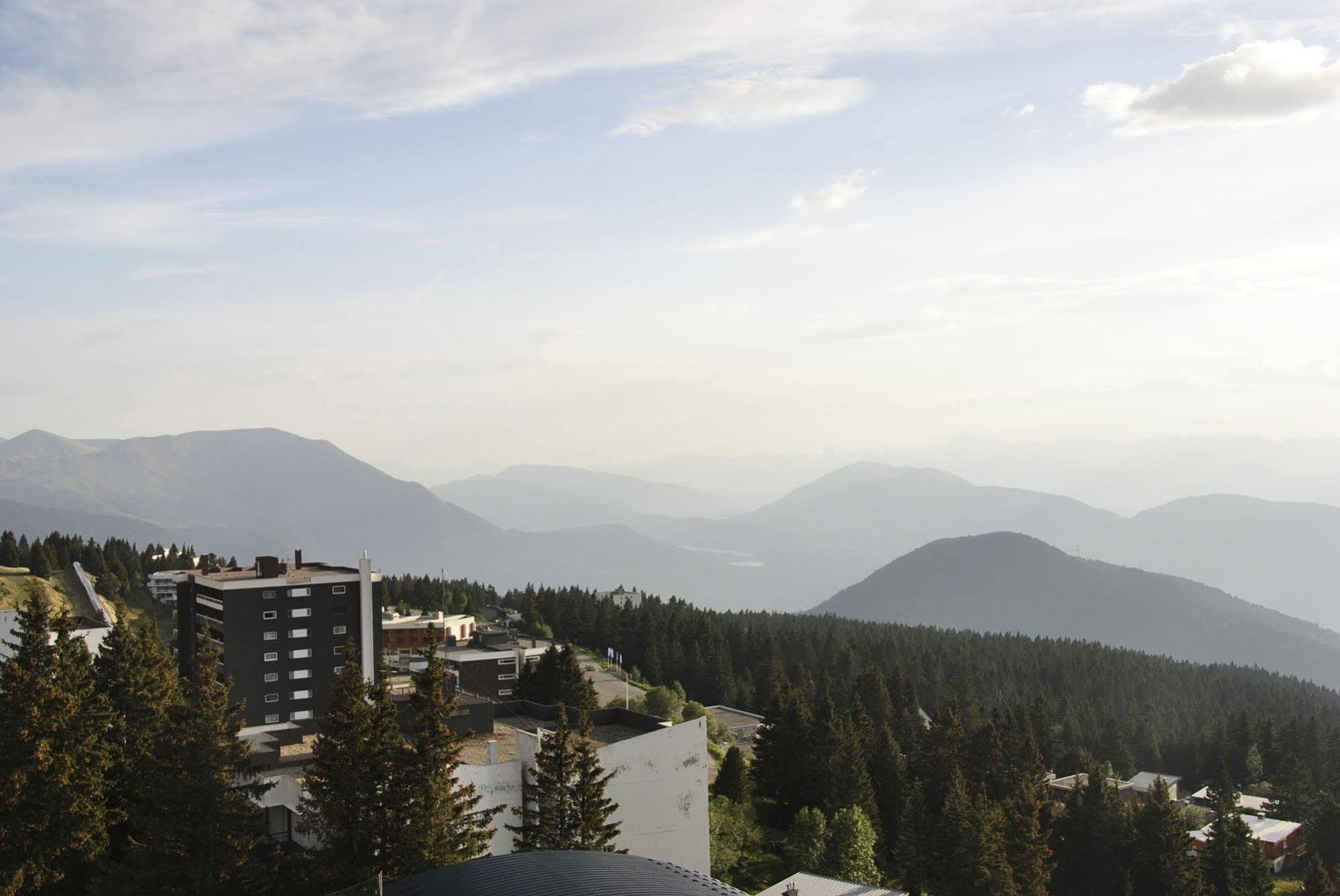 La Berangere Aparthotel Шамрус Екстериор снимка